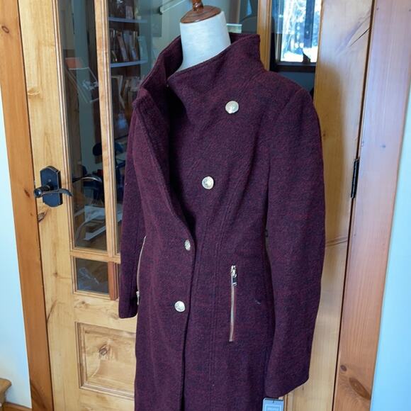 Wine Military Coat Gold Buttons Asymmetrical Foldover Collar Small NWT - Picture 12 of 14